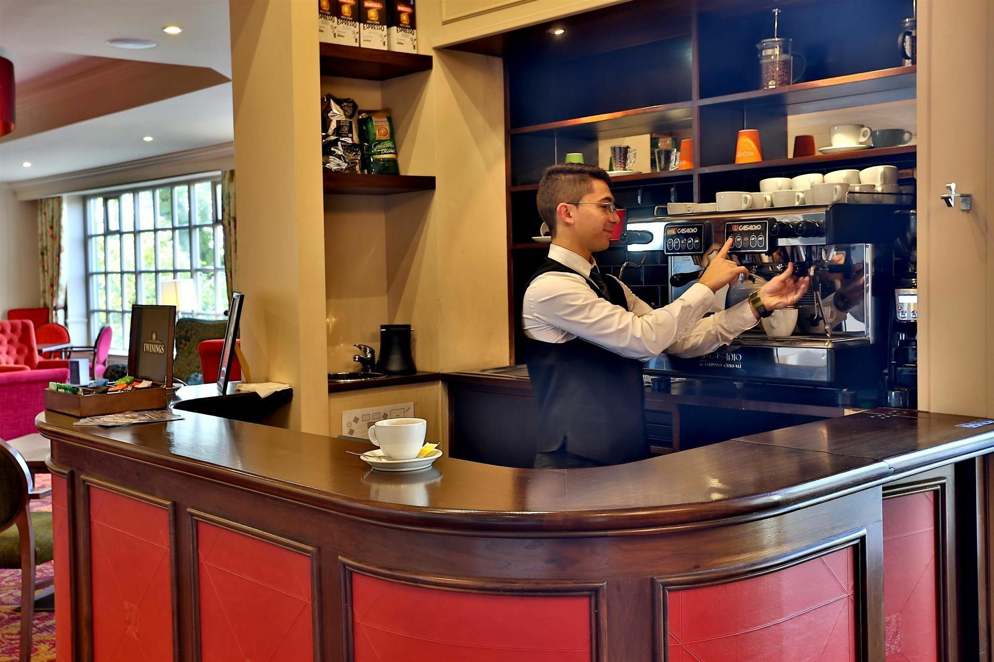 Reigate Manor Hotel Luaran gambar