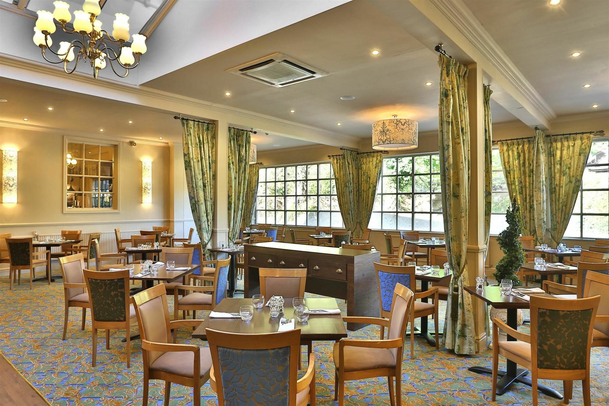 Reigate Manor Hotel Luaran gambar